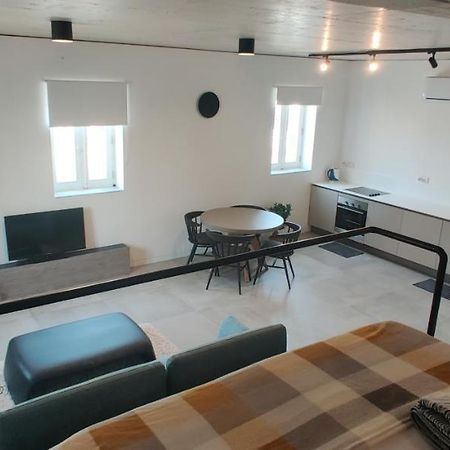 No 60, 3Rd Floor, Centrally Located, Fully Equipped Studio Apt 일 푸리아나 외부 사진